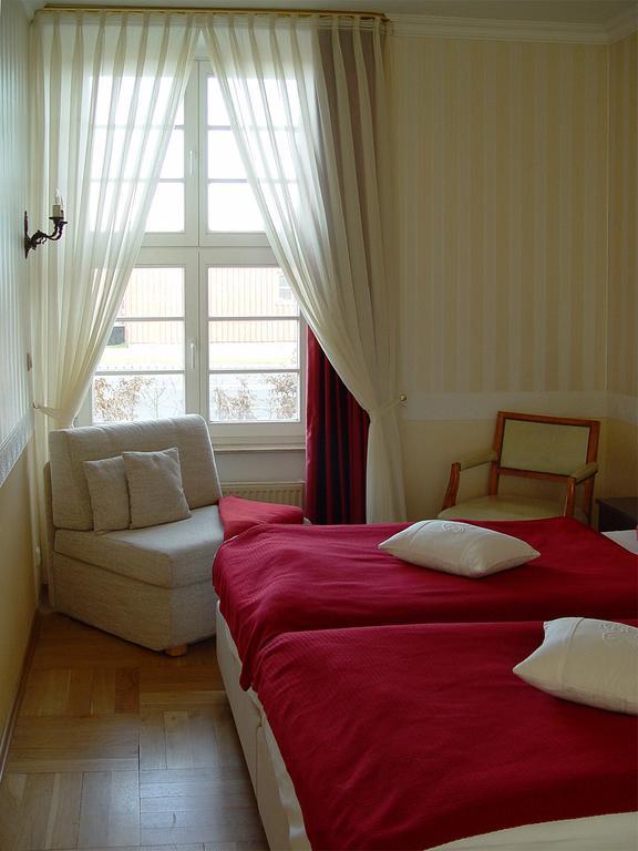 Hotel Altes Hafenhaus Rostock Extérieur photo